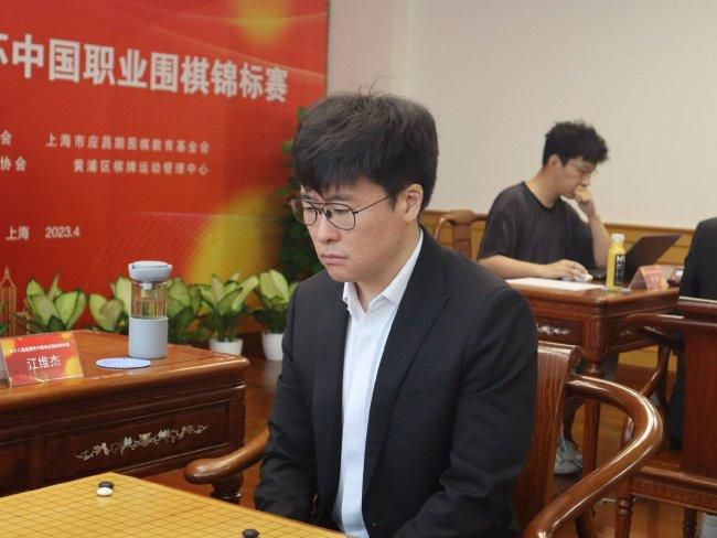 成濑理沙