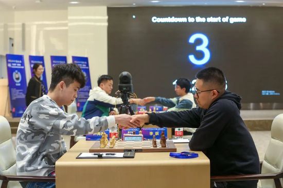国产成人精品免费视频