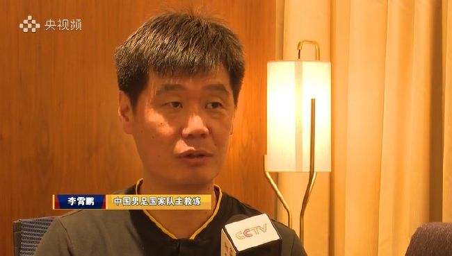 美女的胸18岁以下禁止看