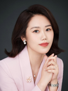 美女扒开尿道让我看