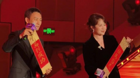 刘亦菲张开腿让男人桶